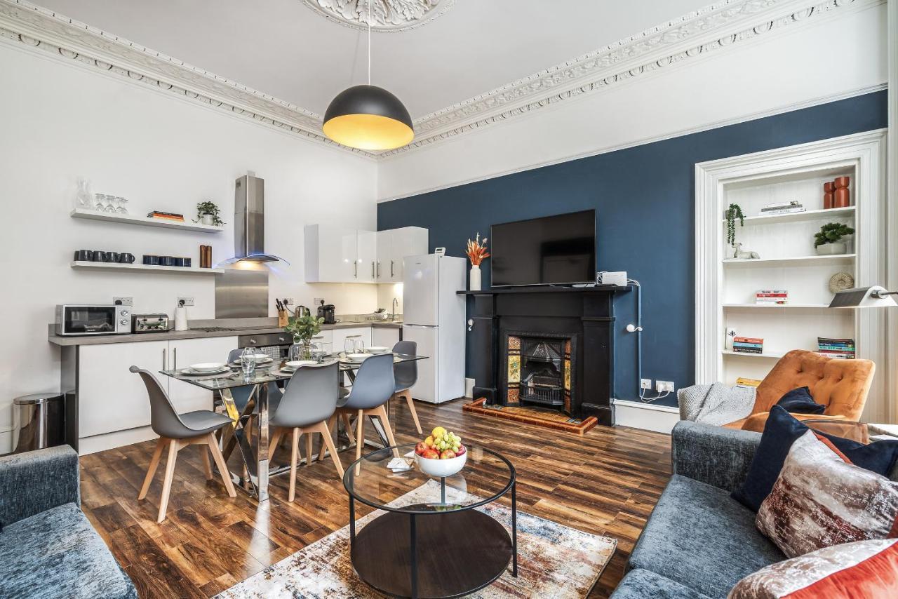The Renfrew Residence 4-Bedroom, City Centre Glasgow Esterno foto