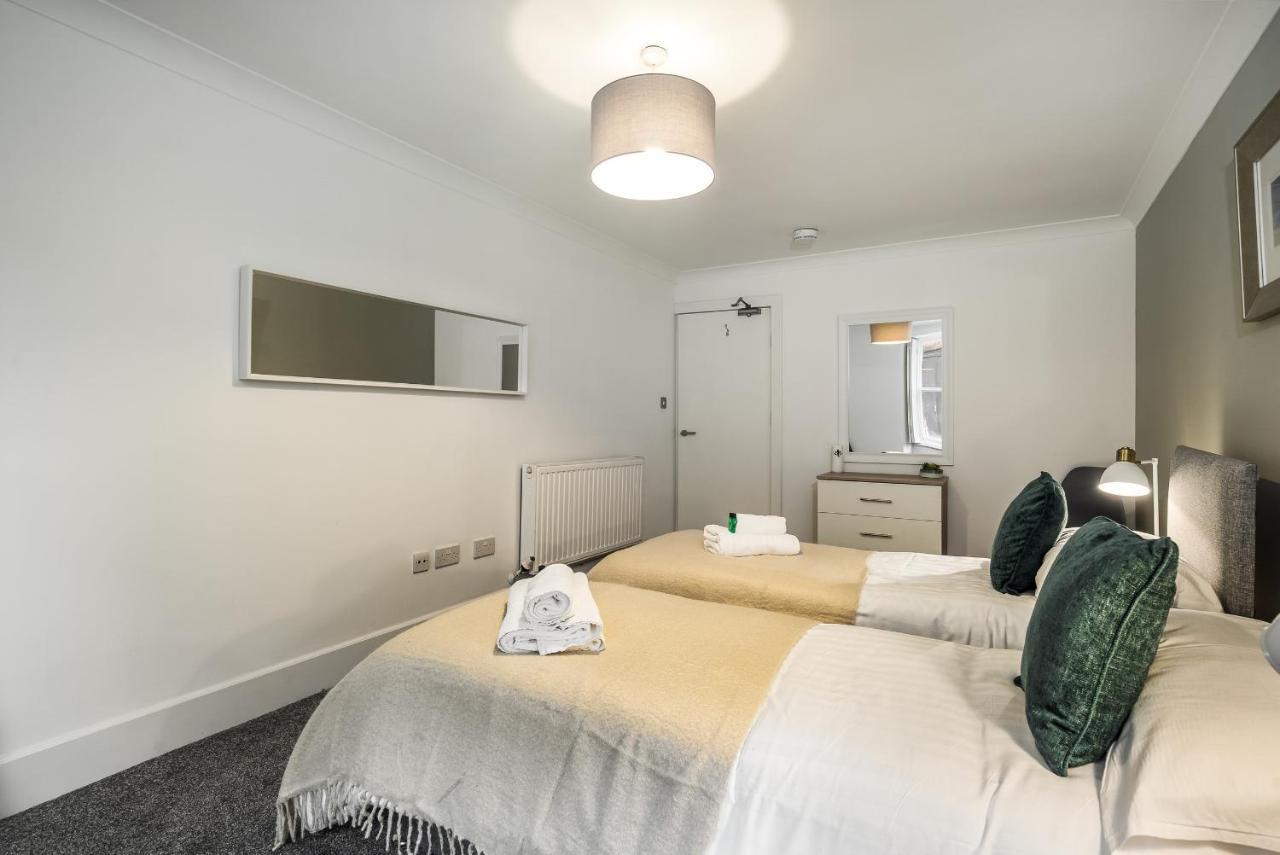 The Renfrew Residence 4-Bedroom, City Centre Glasgow Esterno foto